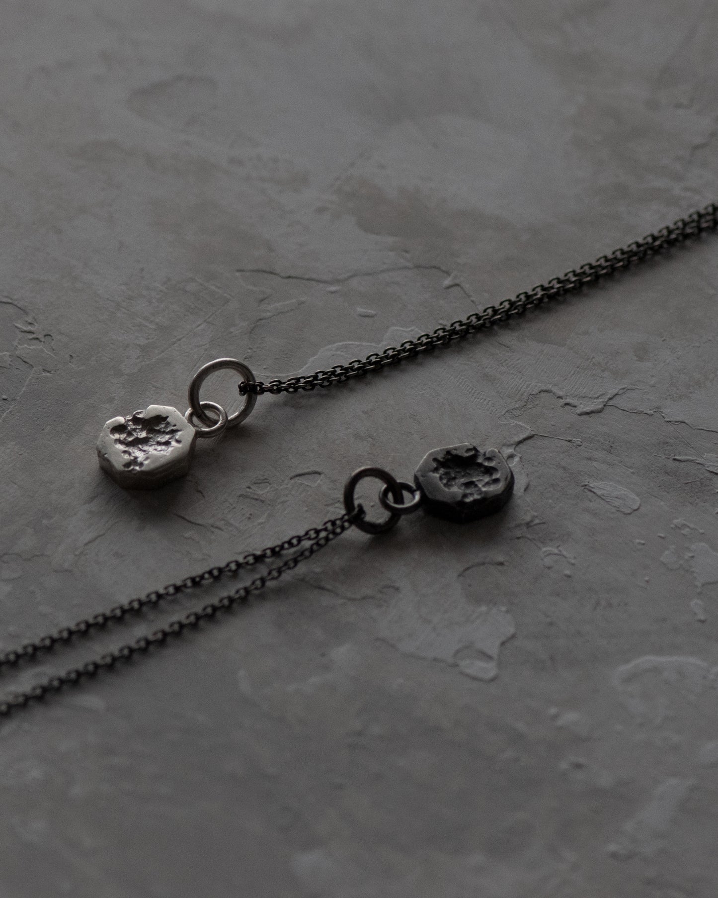 rhod-necklace-white