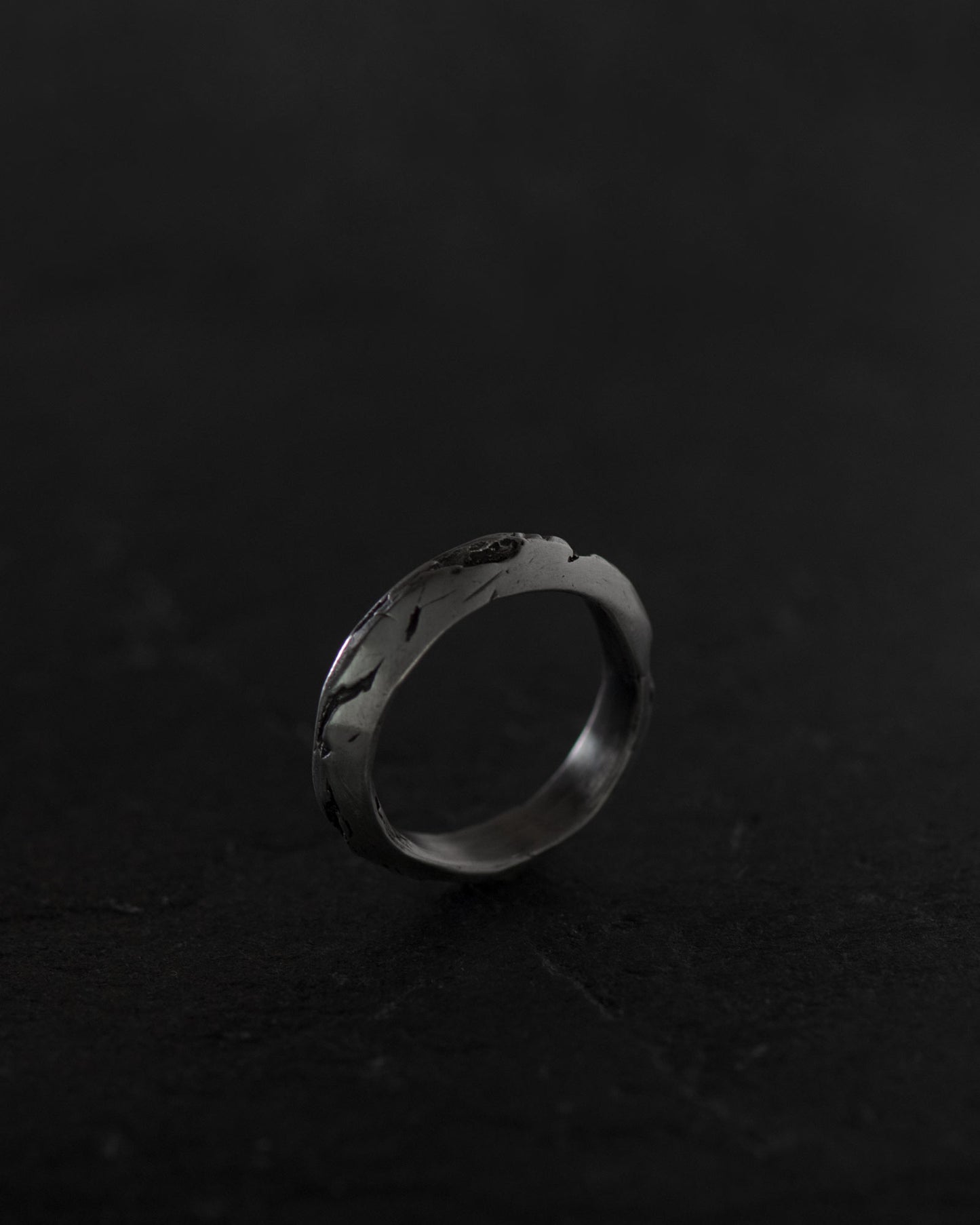 chasm-ring