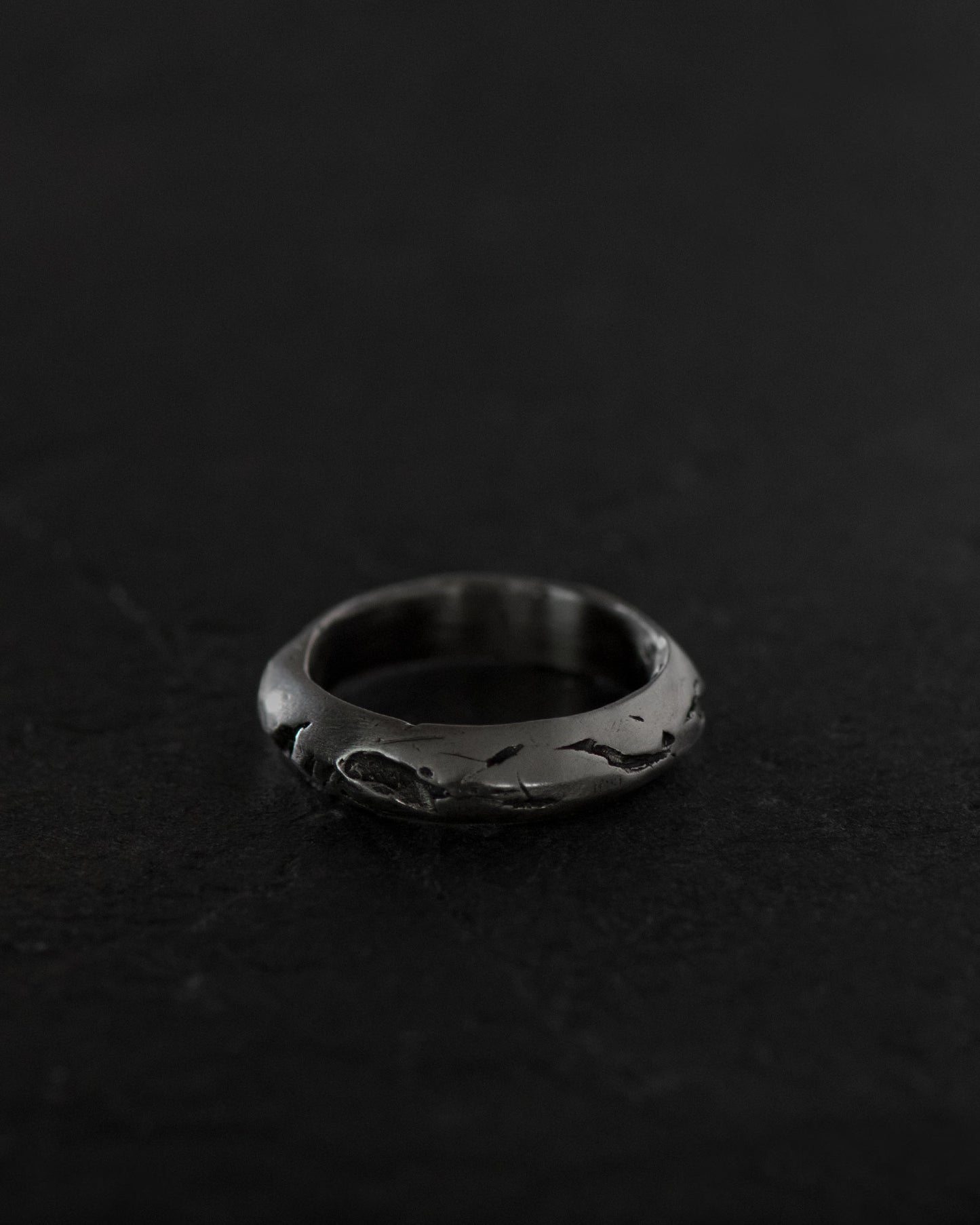 chasm-ring