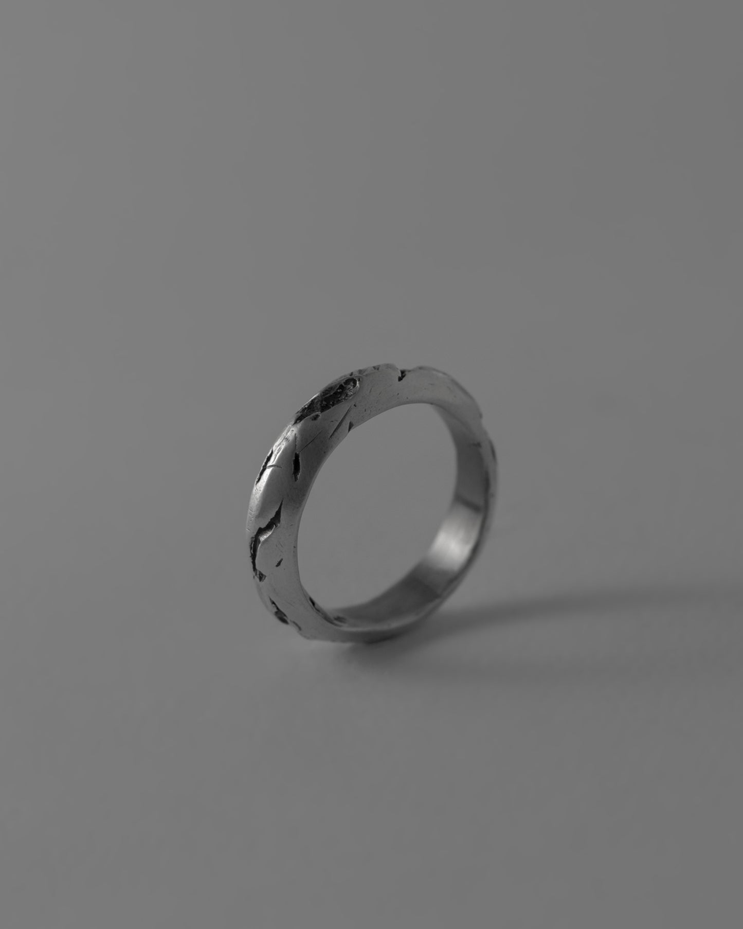 chasm-ring