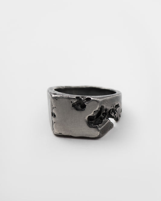 echoforg-facet-square-signet-ring